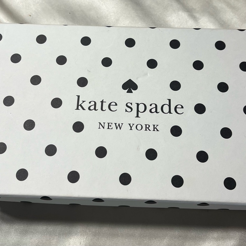 Kate spade polka dot wallet - Picture 6 of 6